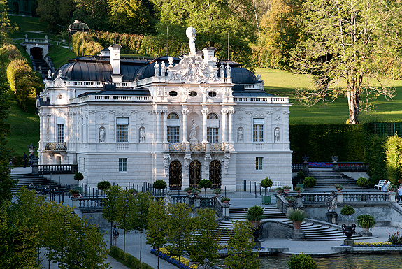 externer Link zu www.linderhof.de