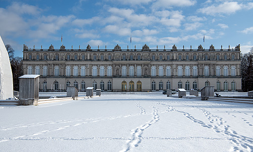 Neues Schloss Herrenchiemsee im Winter Bild: Neues Schloss Herrenchiemsee im Winter