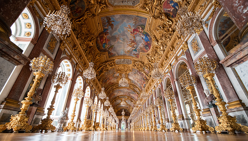 Picture: Great Hall of Mirrors