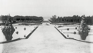 Bild: Historische Aufnahme der Gartenmittelachse