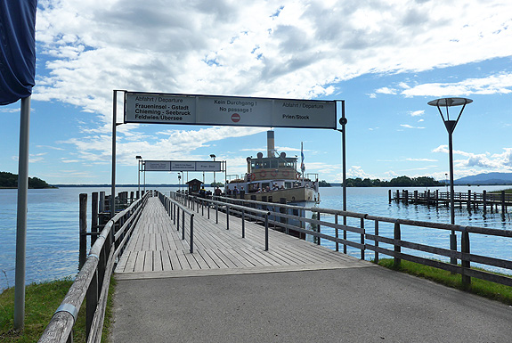 Picture: Boat landing stage on the Herreninsel